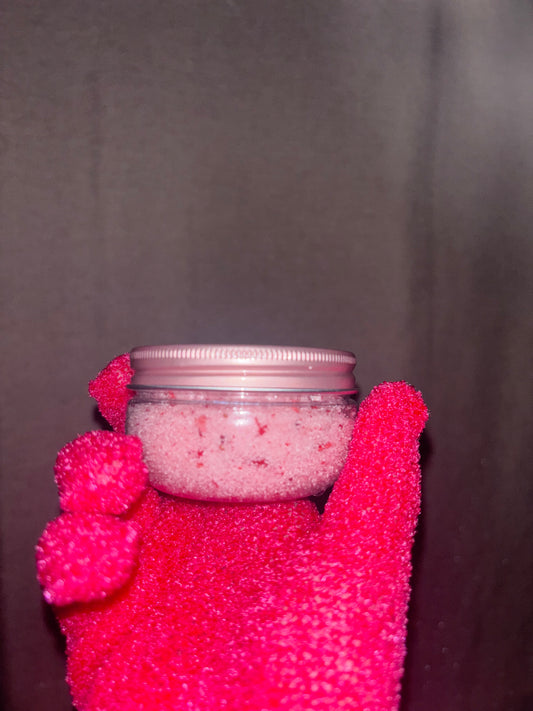 Strawberry Body Scrub 🍓